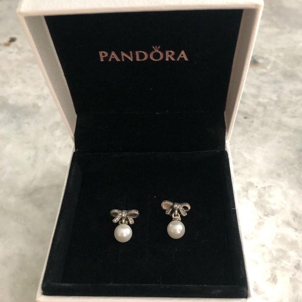 PANDORA AUTHENTIC EARRINGS